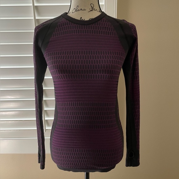 Lululemon About That Base Long Sleeve - Picture 4 of 7